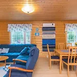 בית נופש Paeivaerinne By Interhome *