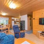 בית נופש Paeivaerinne By Interhome *